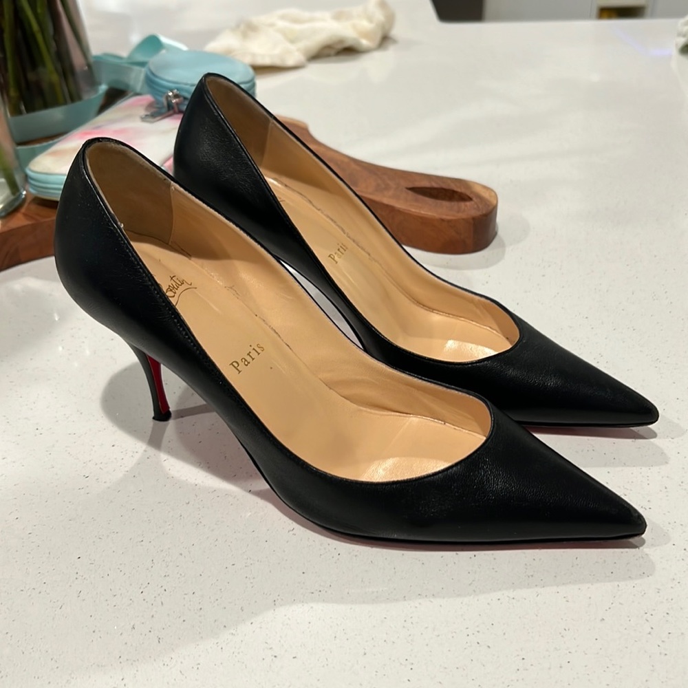 Christian Louboutin Pigalle Follies 85 Leather Pumps
